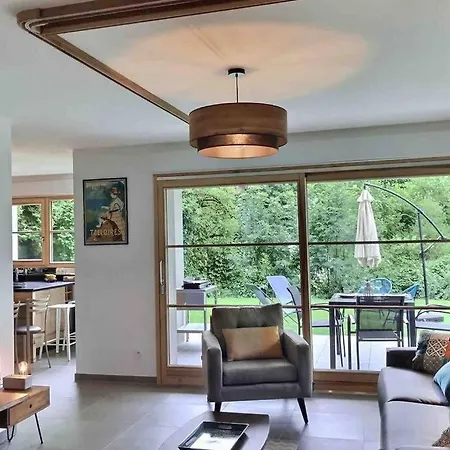 Très bel Appartement en rez de jardin, Talloires Extérieur photo